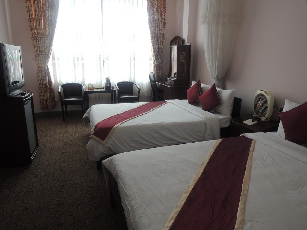 Y Lan Hotel Da Lat Zewnętrze zdjęcie